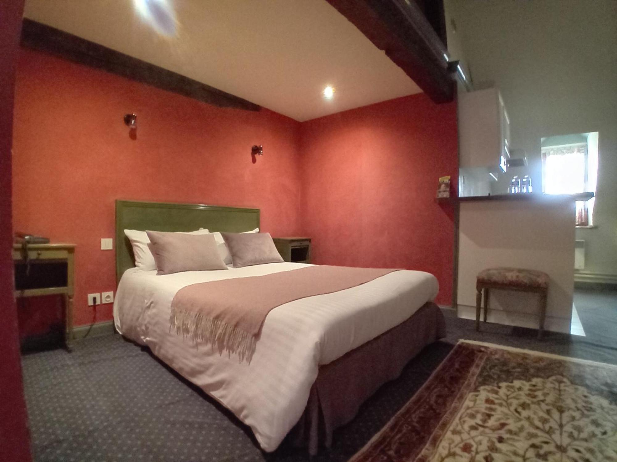 Hotel Particulier Des Canonniers Saint-Quentin  Pokoj fotografie